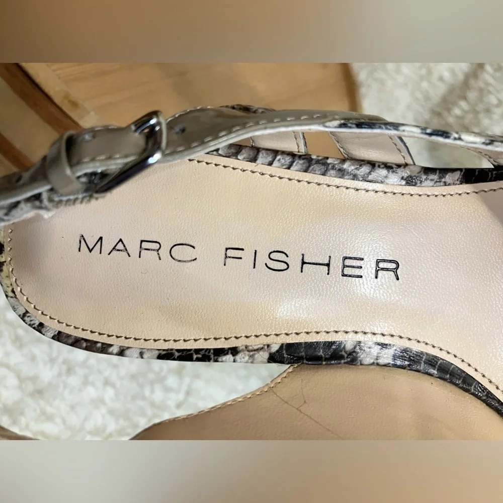 Marc Fisher Peep Toe Snakeskin Cork Wedges Platform Heels Size 6